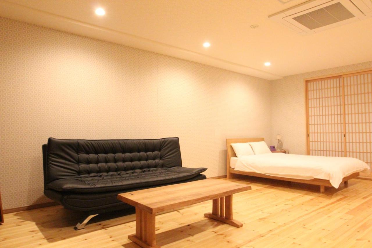 Shimanouchi Luxury Apartment Ōsaka Exterior foto